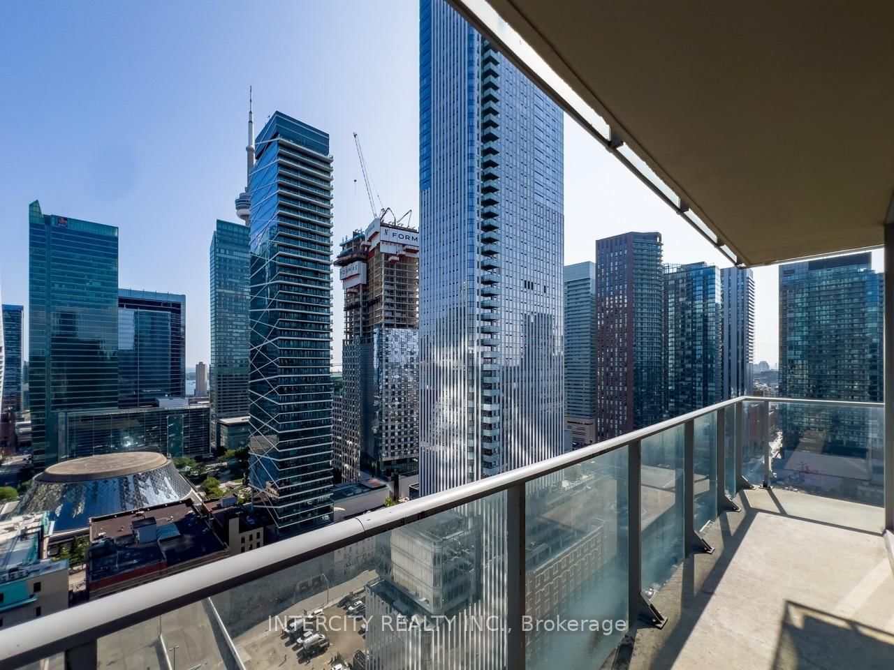 126 Simcoe Street • #2503 • Toronto, ON photo 24