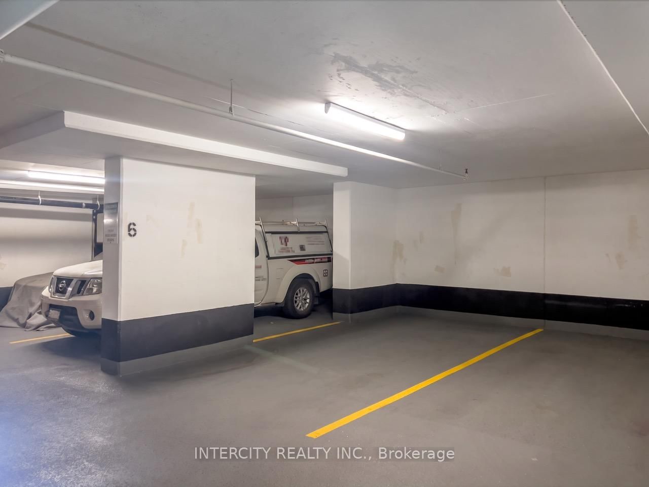 126 Simcoe Street • #2503 • Toronto, ON photo 28