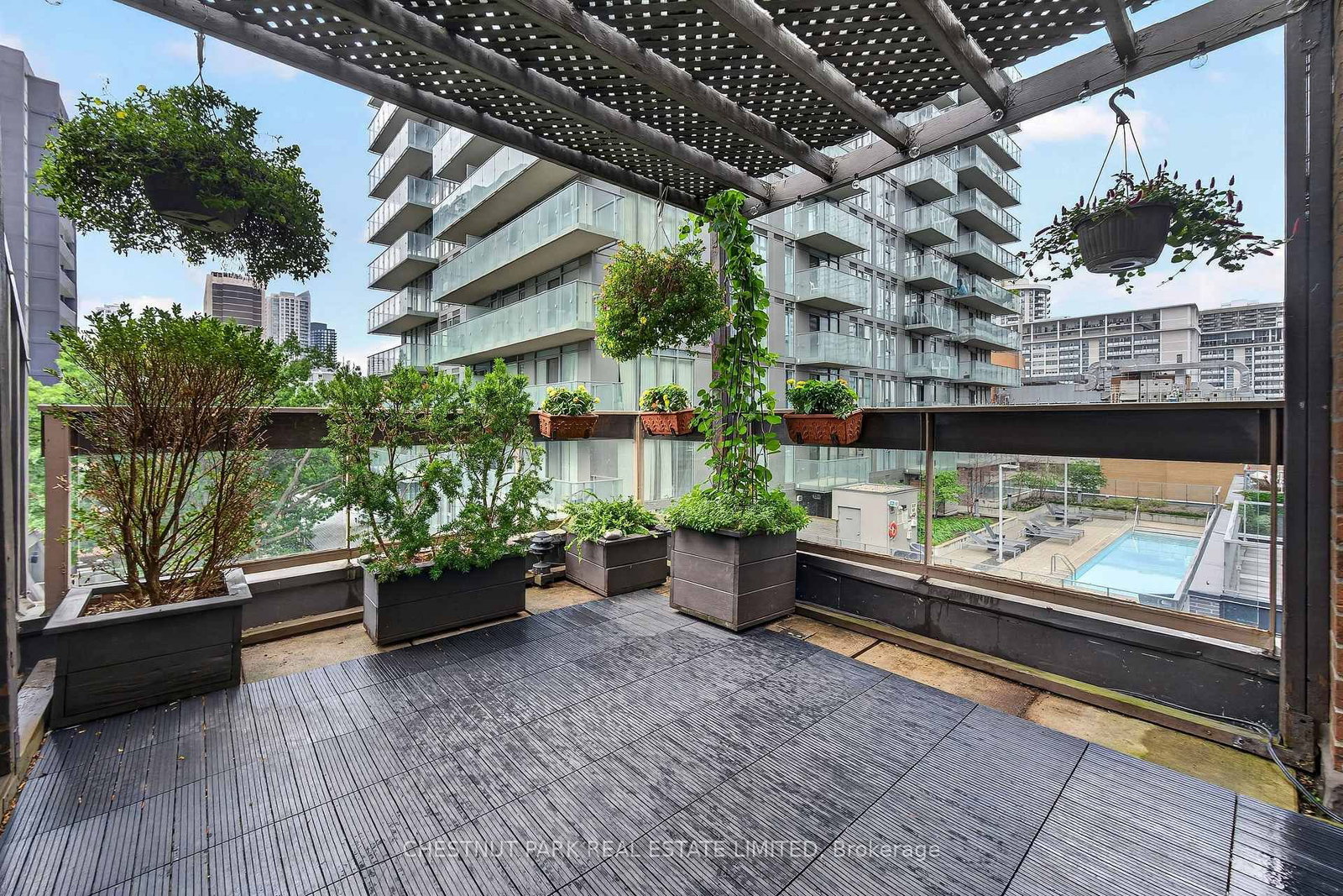 19 Dundonald Street • #604 • Toronto, ON photo 18
