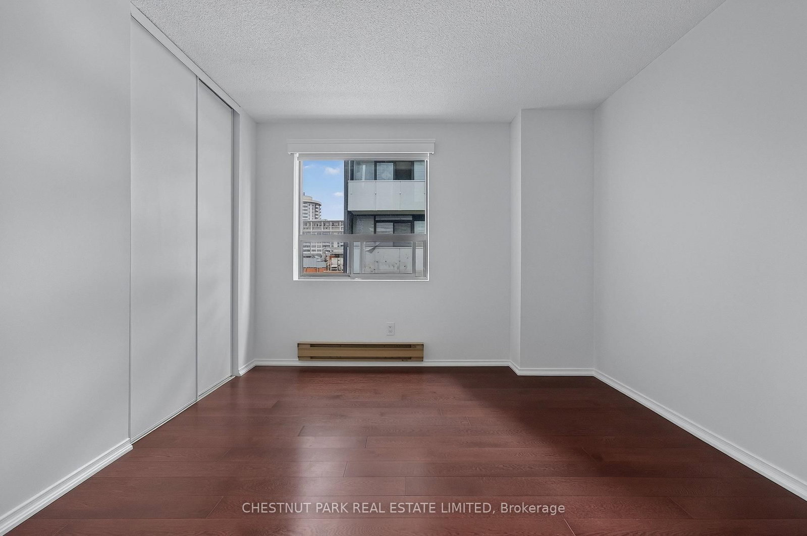 19 Dundonald Street • #604 • Toronto, ON photo 26