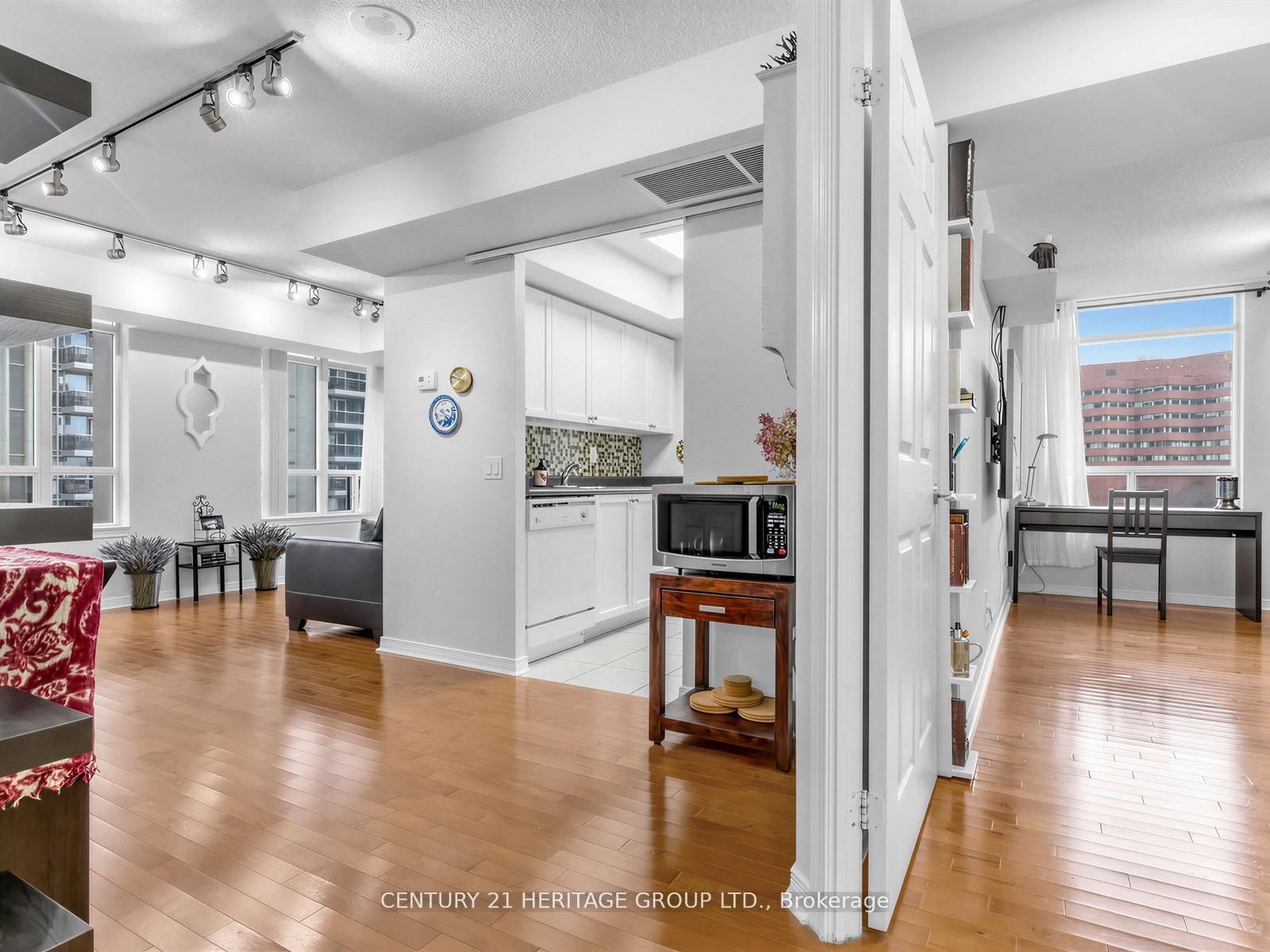 155 Beecroft Road • #815 • Toronto, ON photo 21