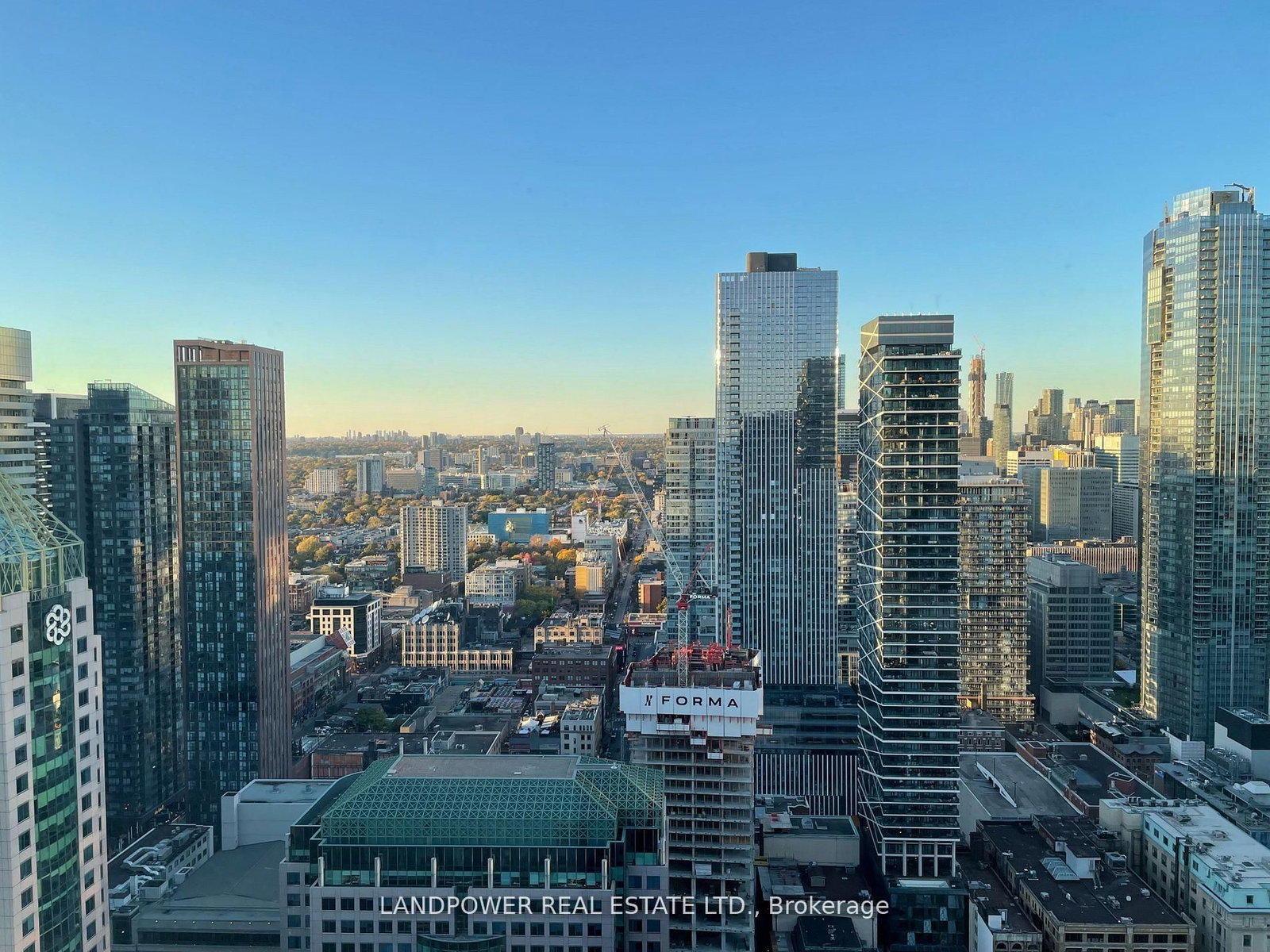 183 Wellington Street • #3702 • Toronto, ON photo 8
