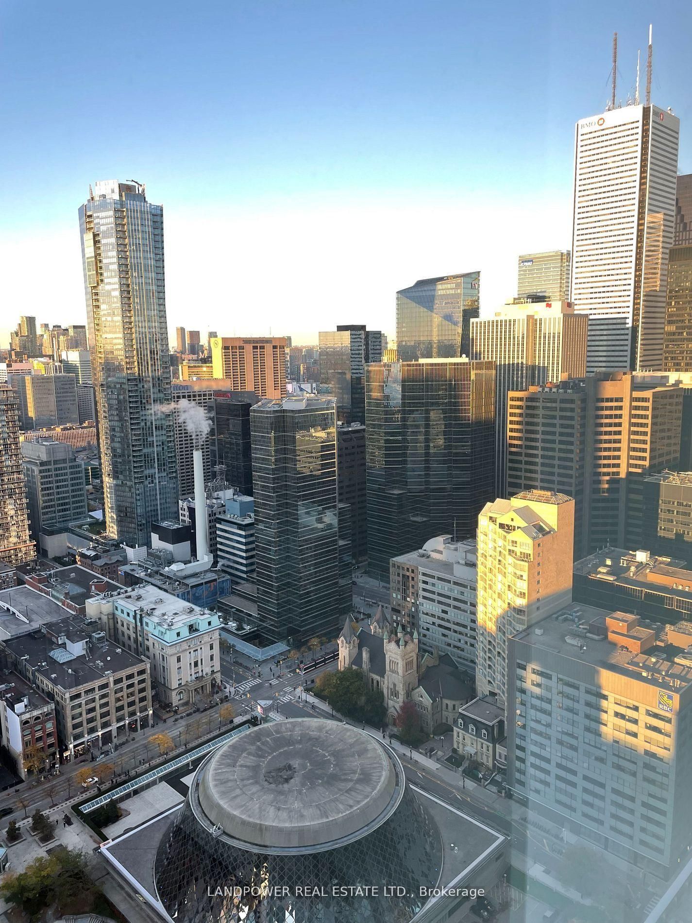 183 Wellington Street • #3702 • Toronto, ON photo 9