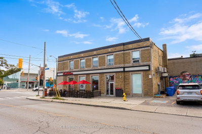 Office for lease at 876 Eglinton Avenue, Toronto, Ontario, M4G 2L1 - Leaside - MLS: C13738808