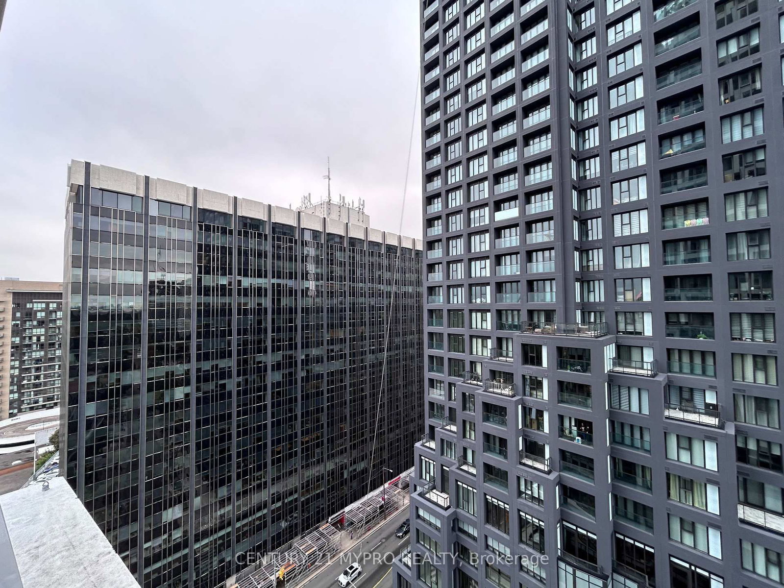 5 Soudan Avenue • #1910 • Toronto, ON photo 20