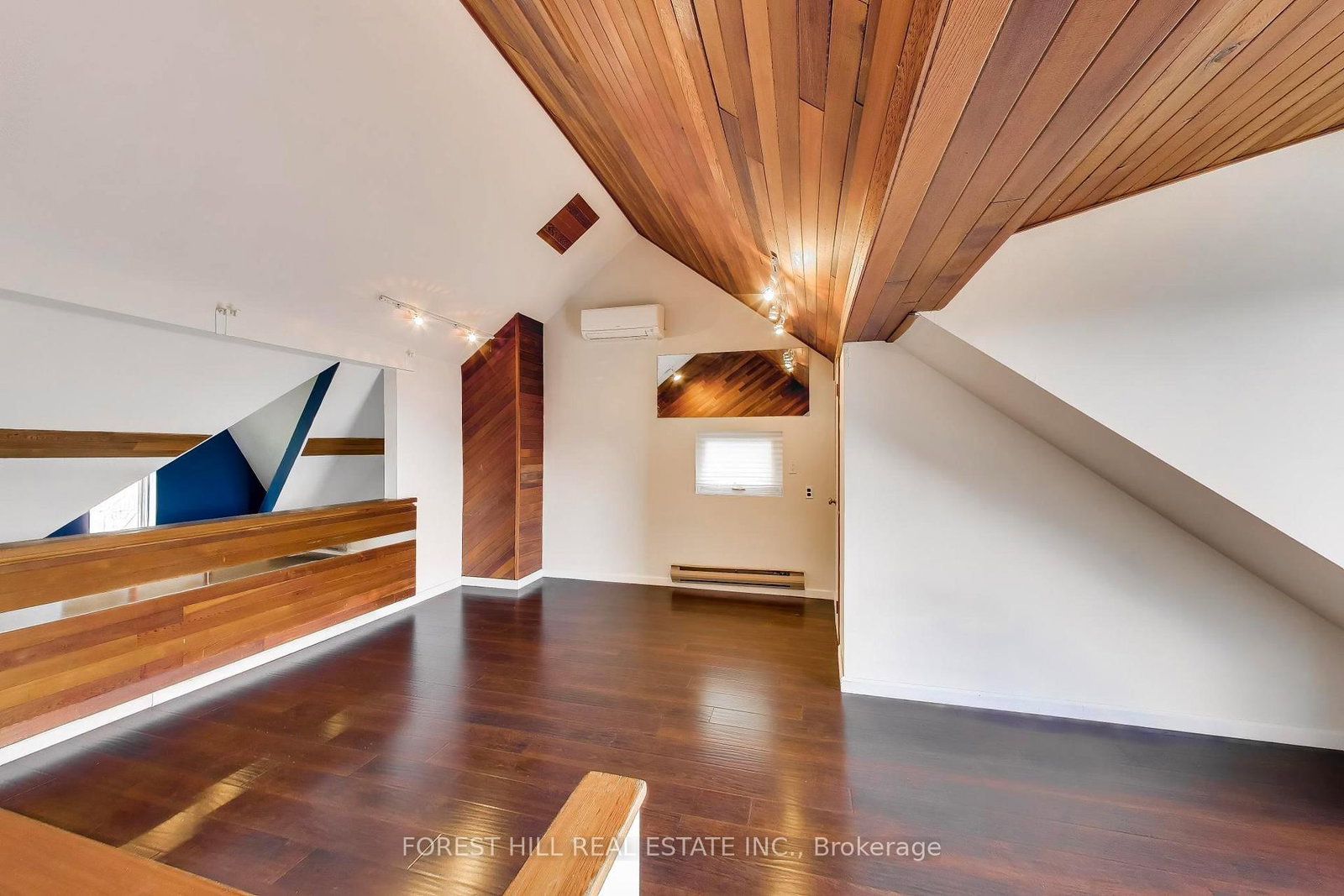 30 Robert Street • Toronto, ON photo 24