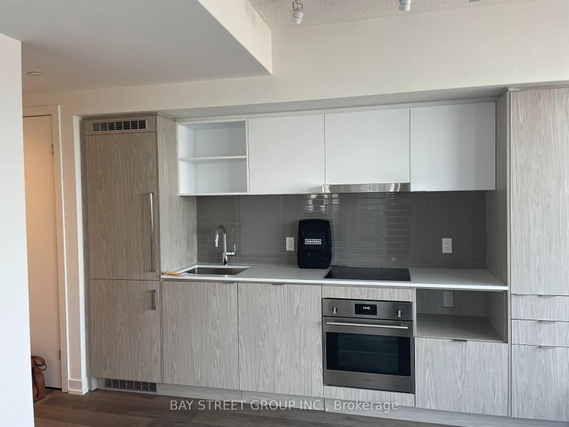 2905 - 55 Cooper Street