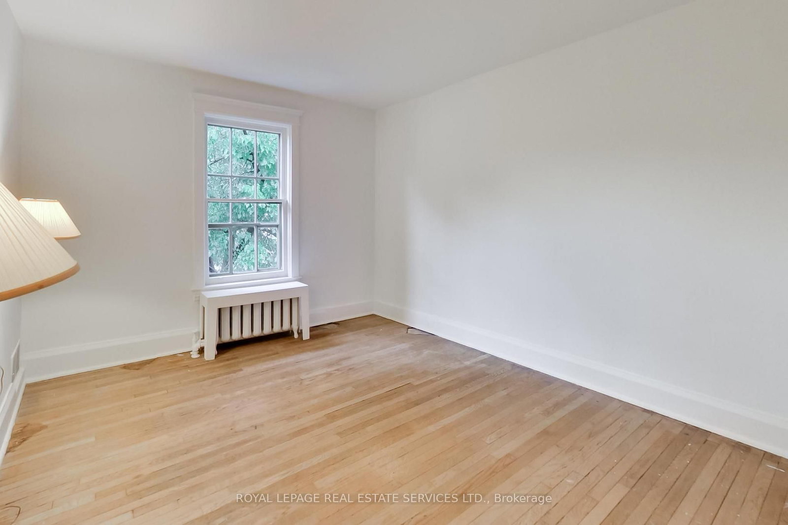 98 Woodlawn Avenue W • Toronto, ON photo 17