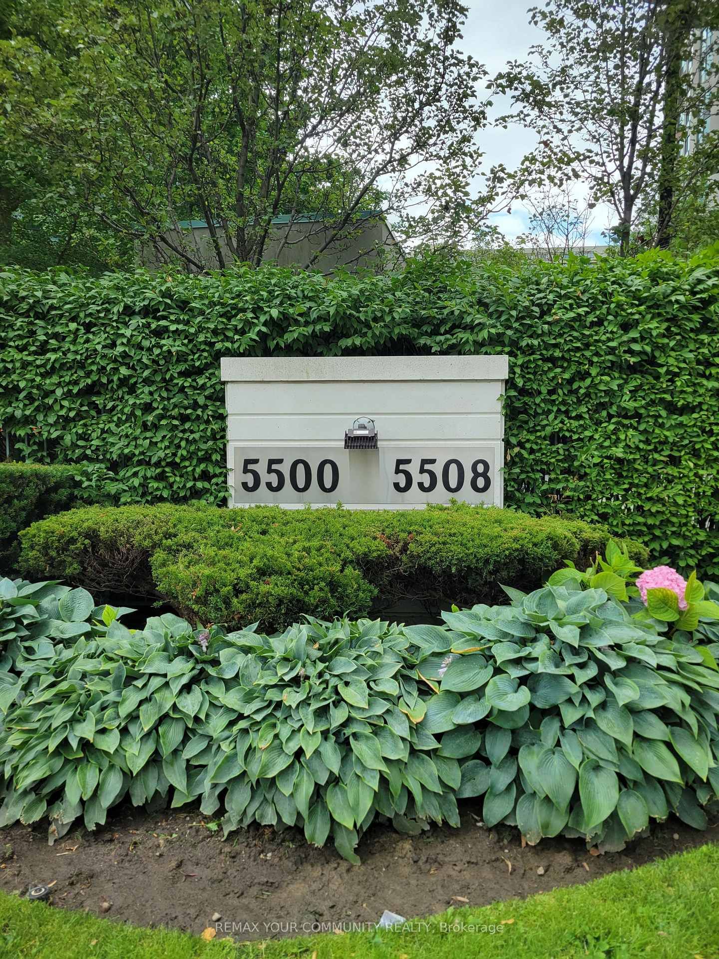 5500 Yonge Street • #209 • Toronto, ON photo 1