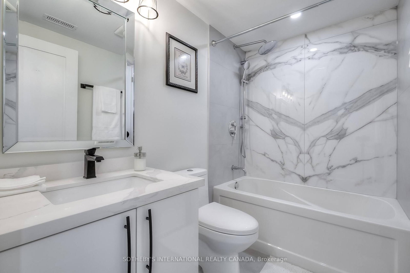366 Ontario Street • Toronto, ON photo 16