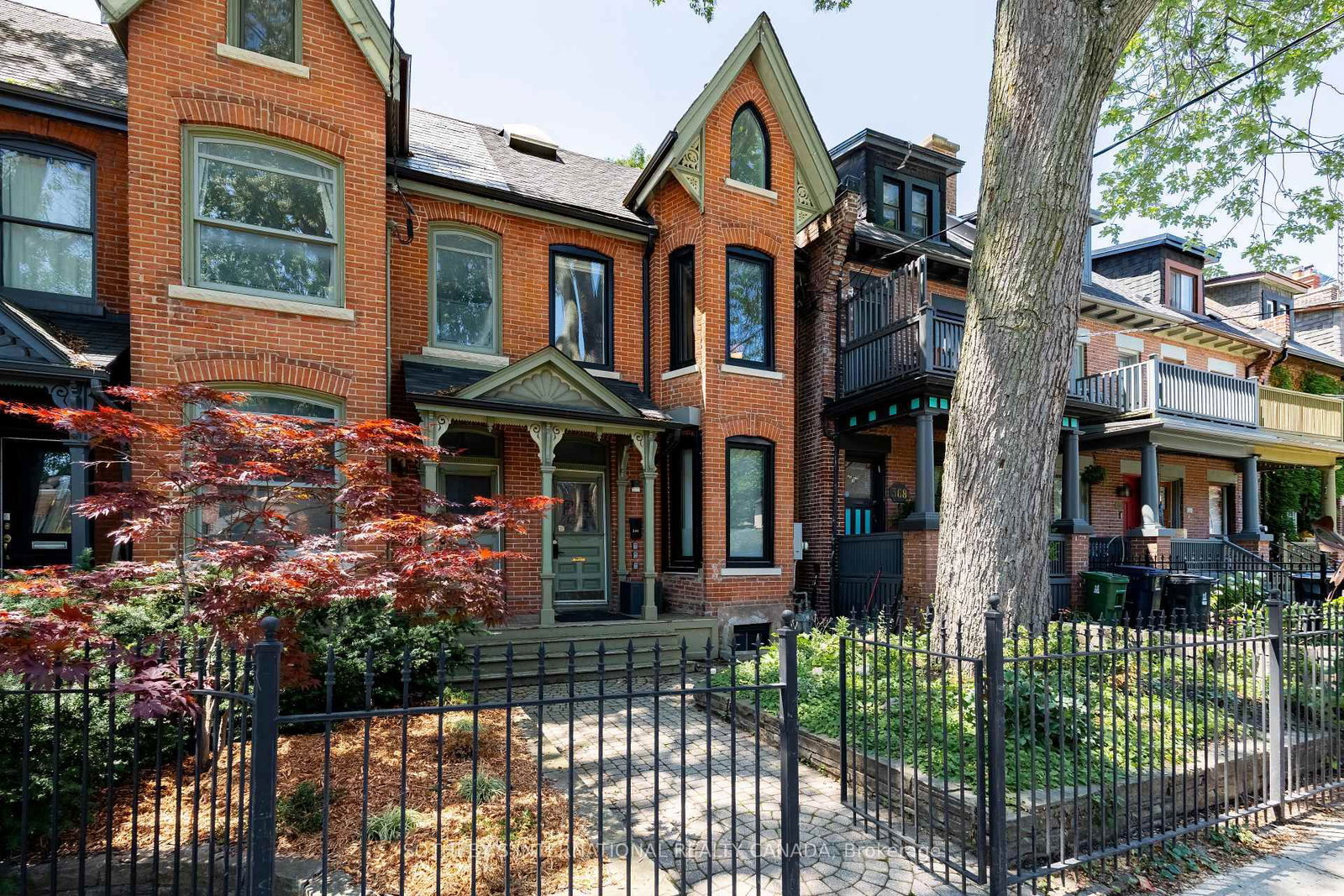 366 Ontario Street • Toronto, ON photo 50