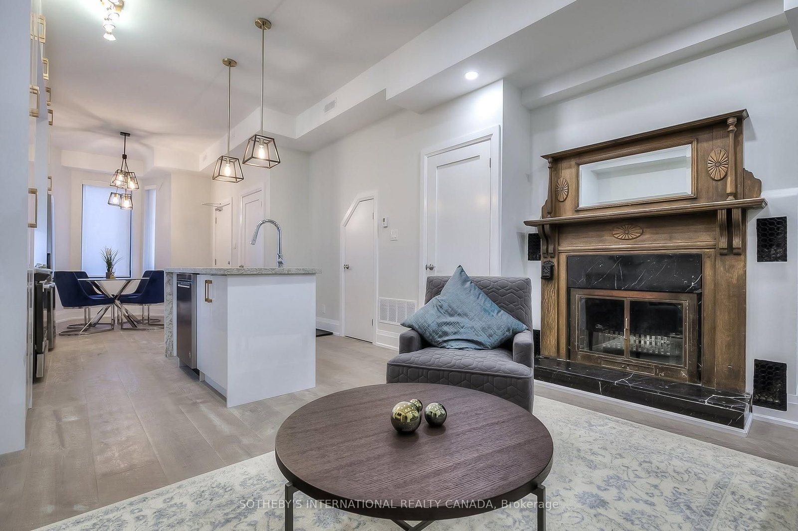 366 Ontario Street • Toronto, ON photo 6