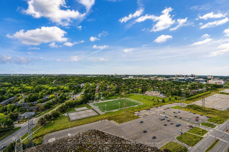 502 - 85 Skymark Drive