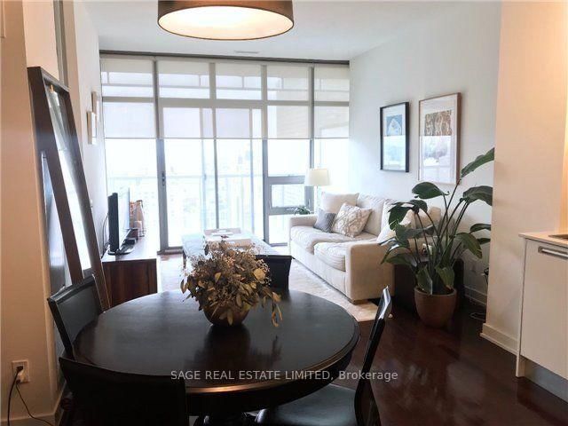 3405 - 33 Charles Street E