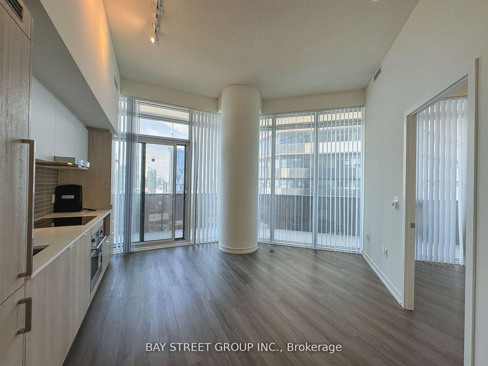 138 Downes Street • #4909 • Toronto, ON photo 4