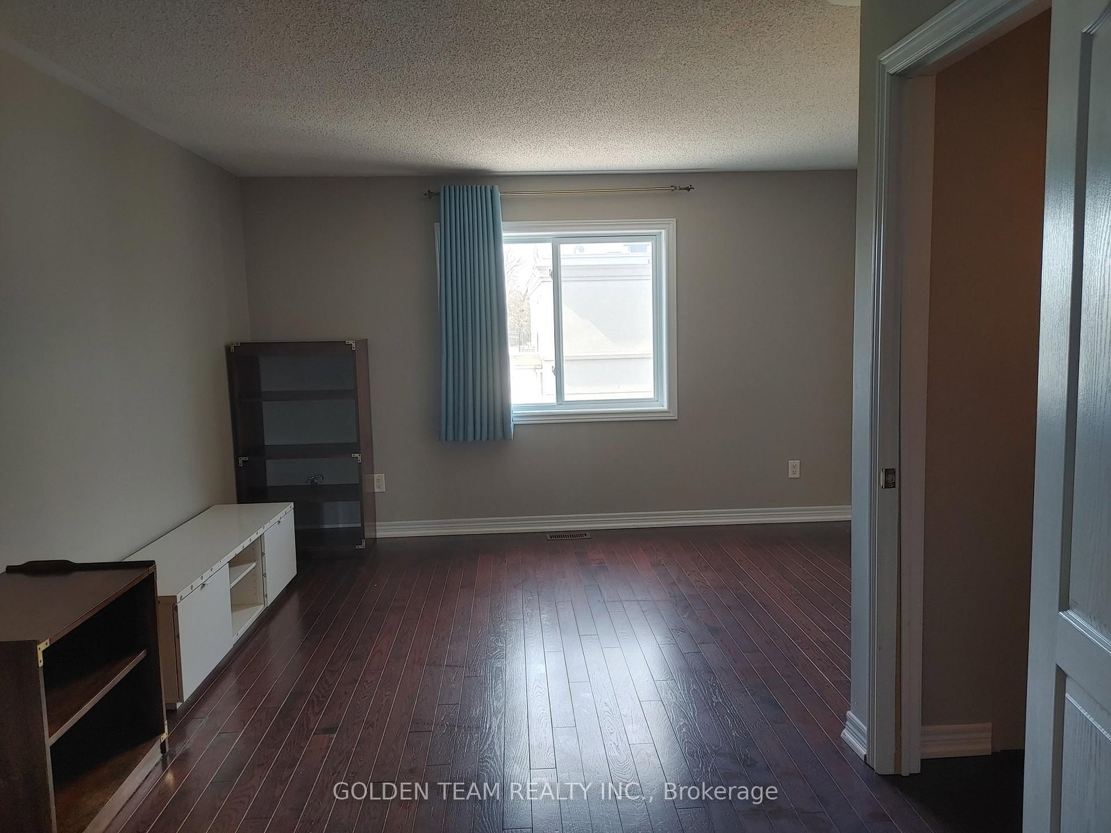 66J Finch Avenue W, Toronto 4