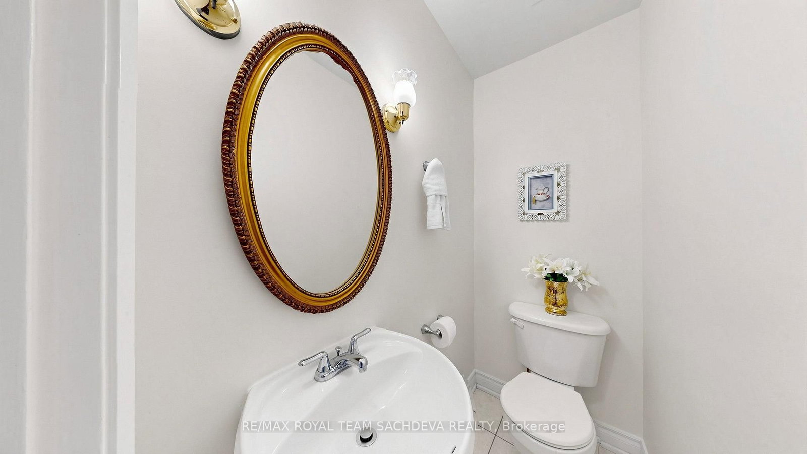 67 Rock Fernway • Toronto, ON photo 15