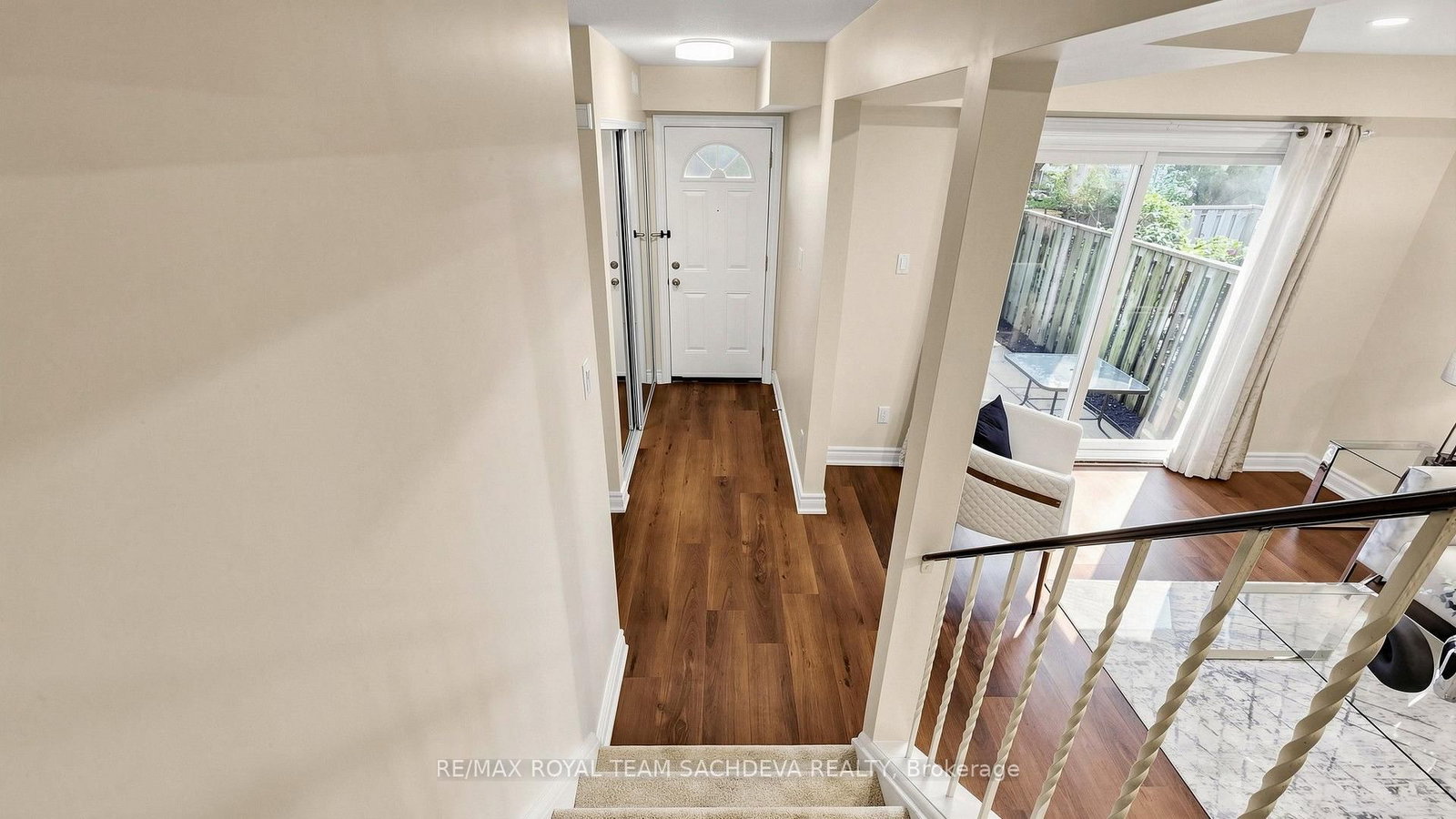 67 Rock Fernway • Toronto, ON photo 18