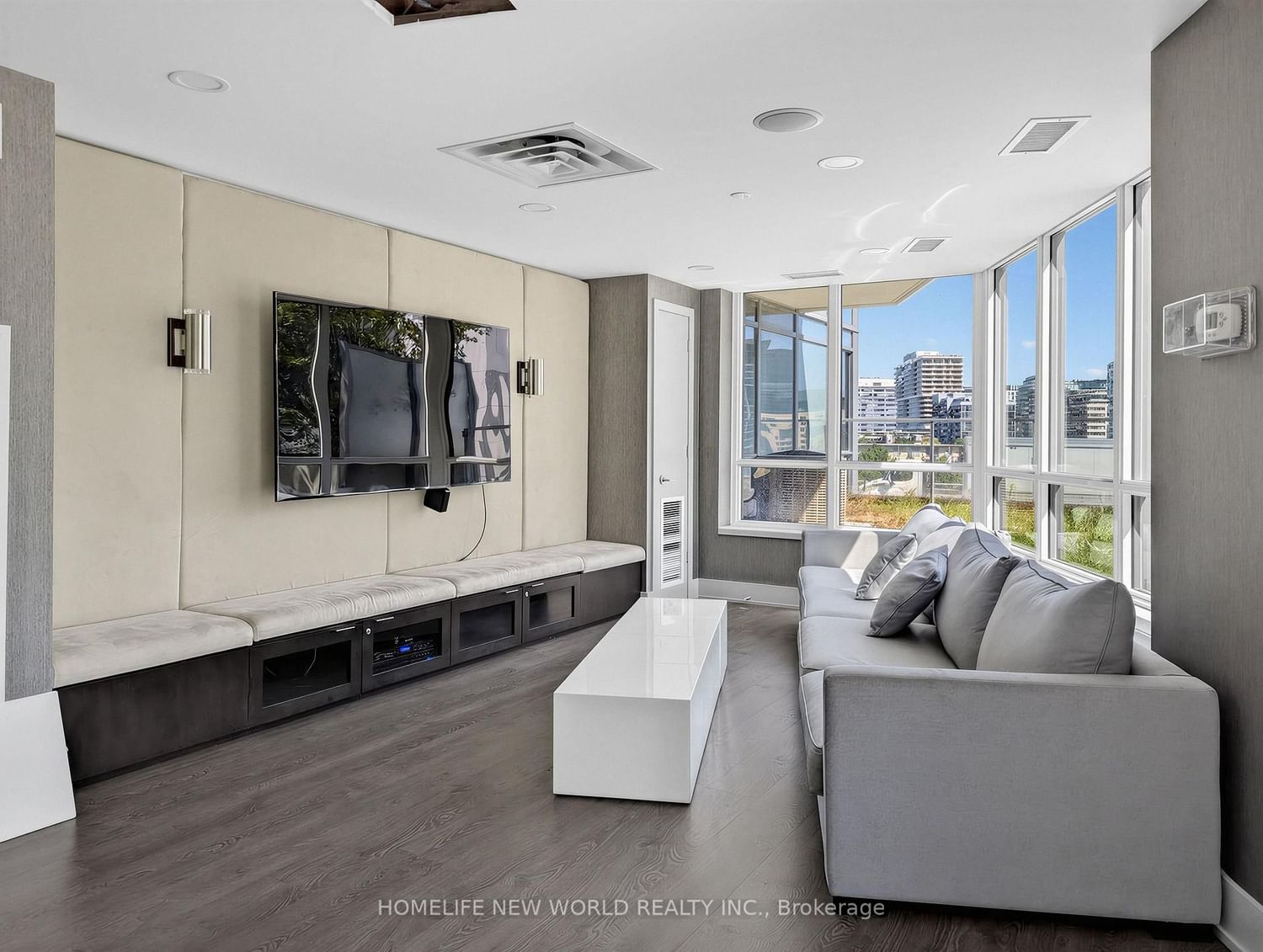 50 Bruyeres Mews • #1508 • Toronto, ON photo 18