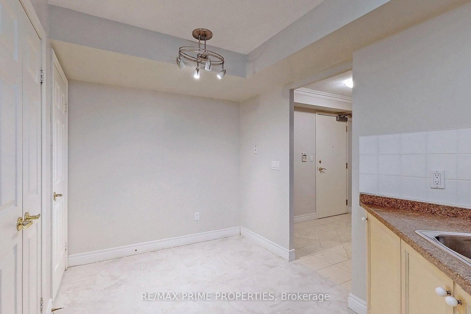 89 Skymark Drive • #310 • Toronto, ON photo 13