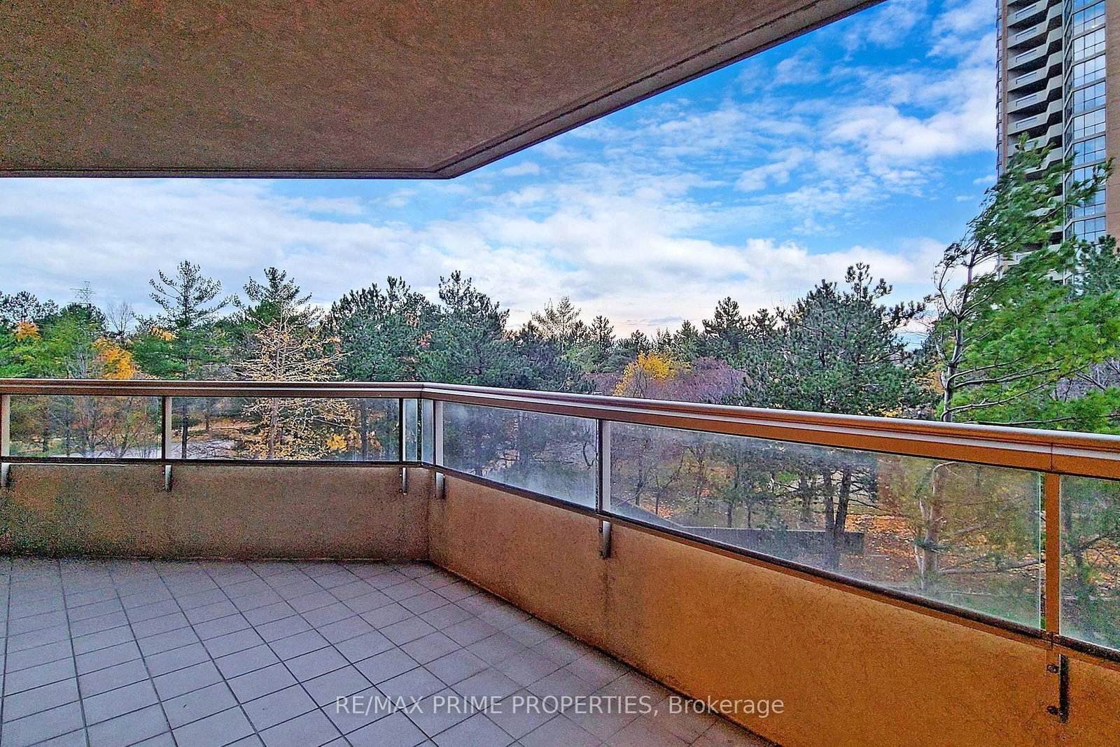 89 Skymark Drive • #310 • Toronto, ON photo 27