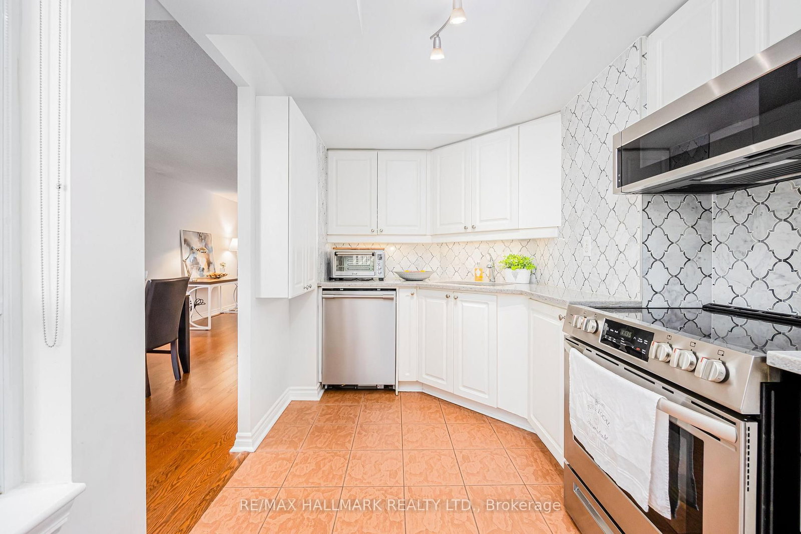 3 Rean Drive • #112 • Toronto, ON photo 11
