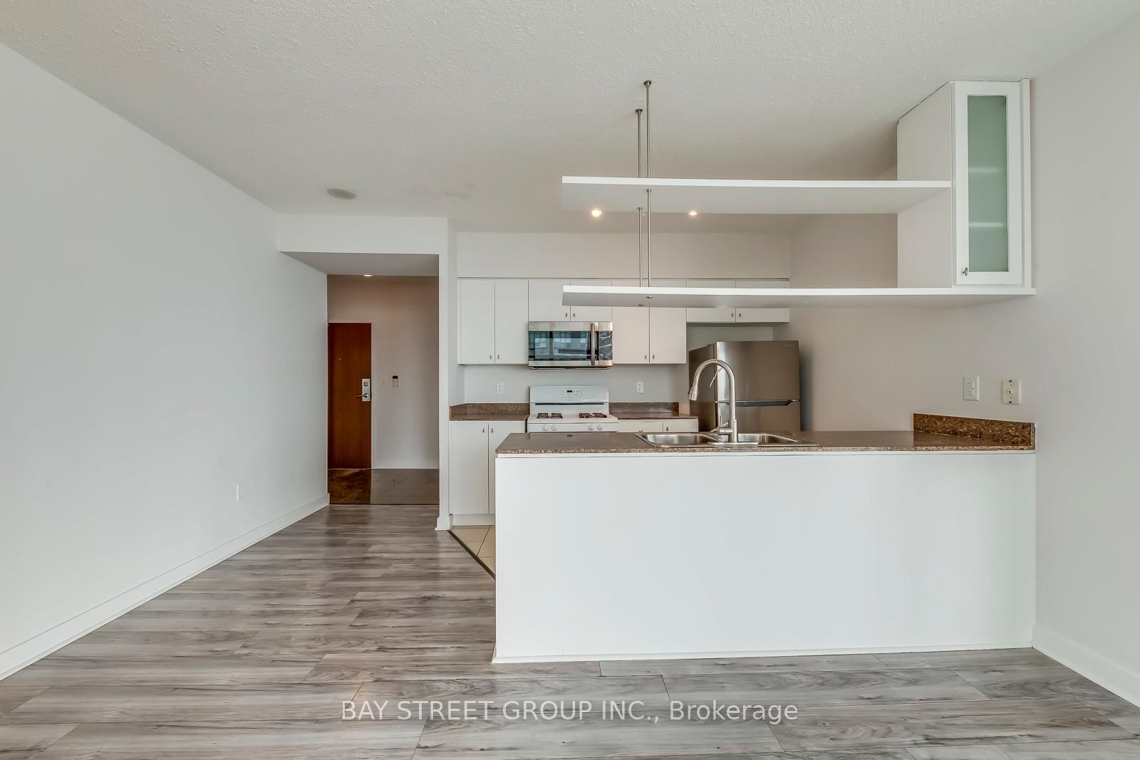 35 Mariner Terrace • #3912 • Toronto, ON photo 10