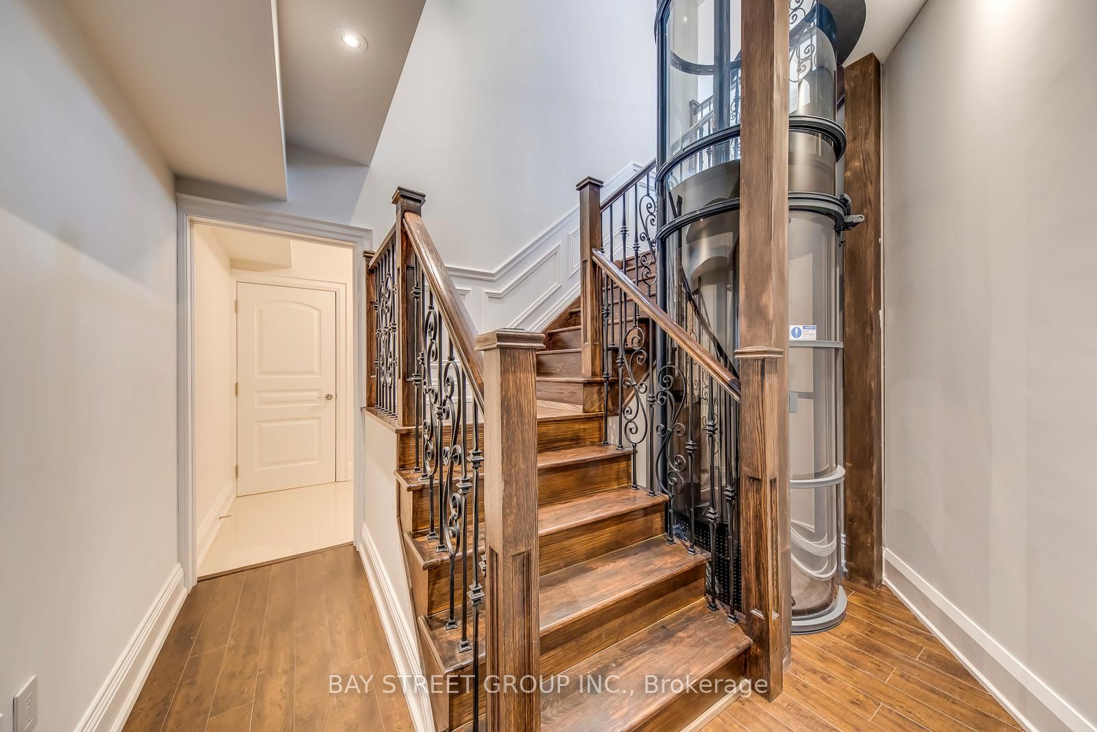 39 Foxwarren Drive • Toronto, ON photo 31