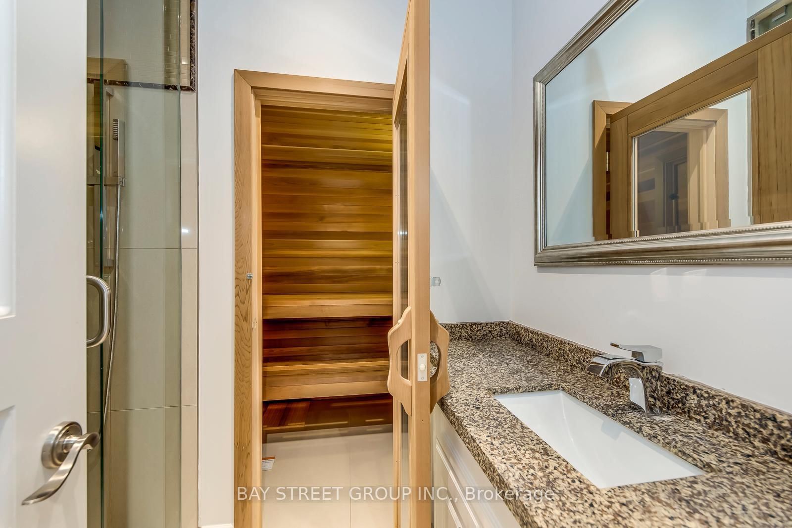 39 Foxwarren Drive • Toronto, ON photo 38