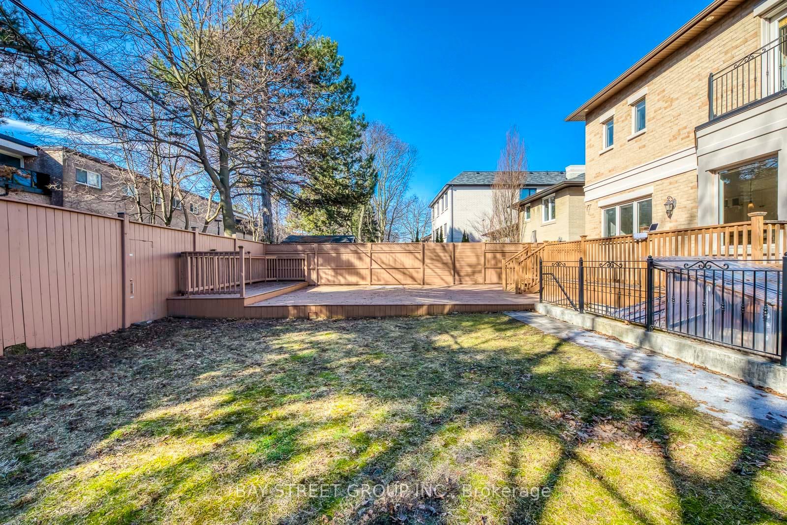 39 Foxwarren Drive • Toronto, ON photo 47