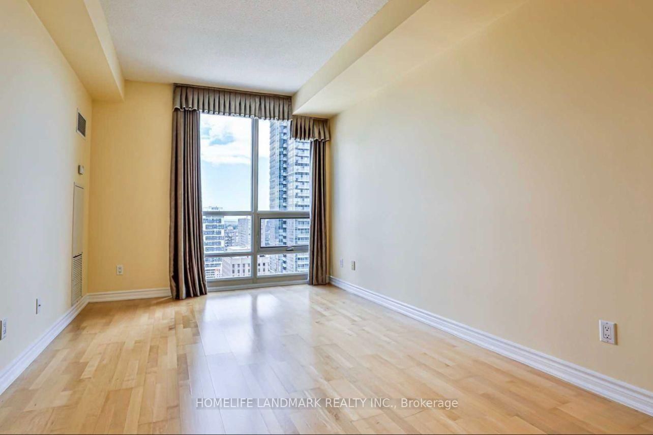 761 Bay Street • #3303 • Toronto, ON photo 9