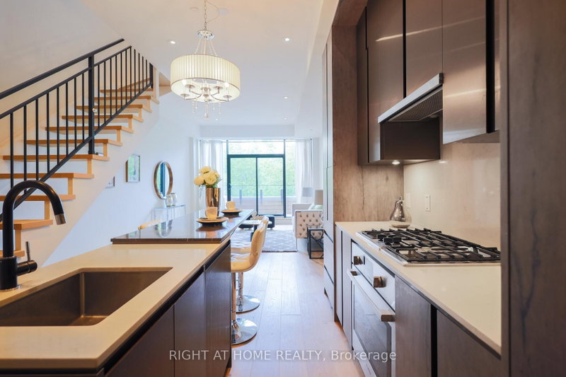 9 - 455 Dovercourt Road