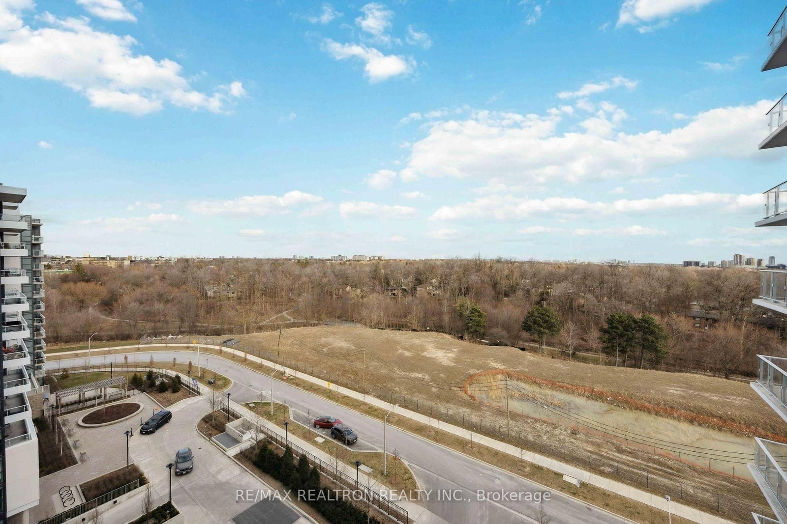 10 Deerlick Court • #1214 • Toronto, ON photo 8