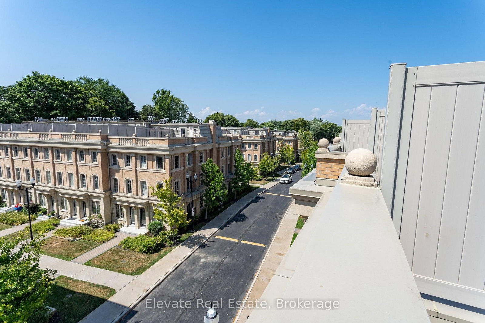 1 Hargrave Lane • #1 • Toronto, ON photo 31