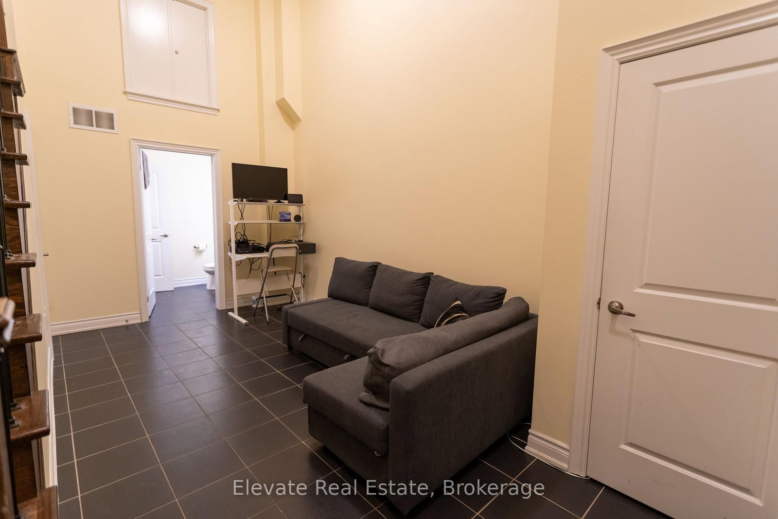 1 Hargrave Lane • #1 • Toronto, ON photo 33