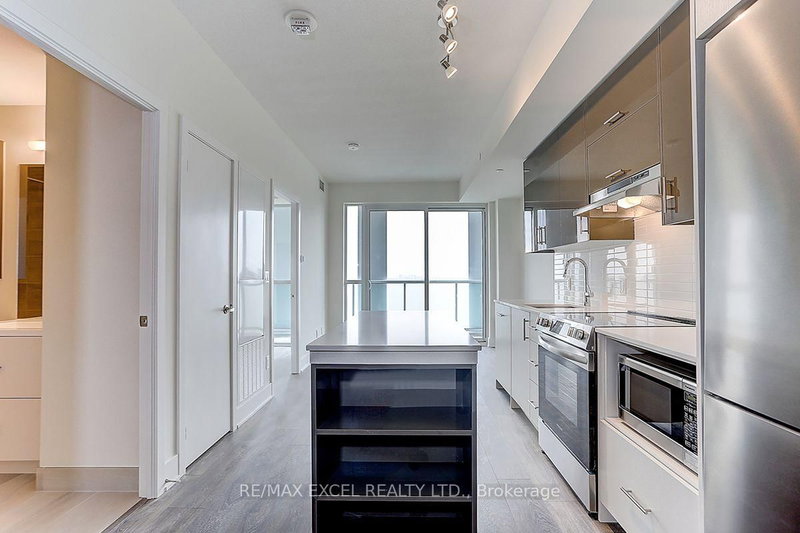 1710 - 188 Fairview Mall Drive