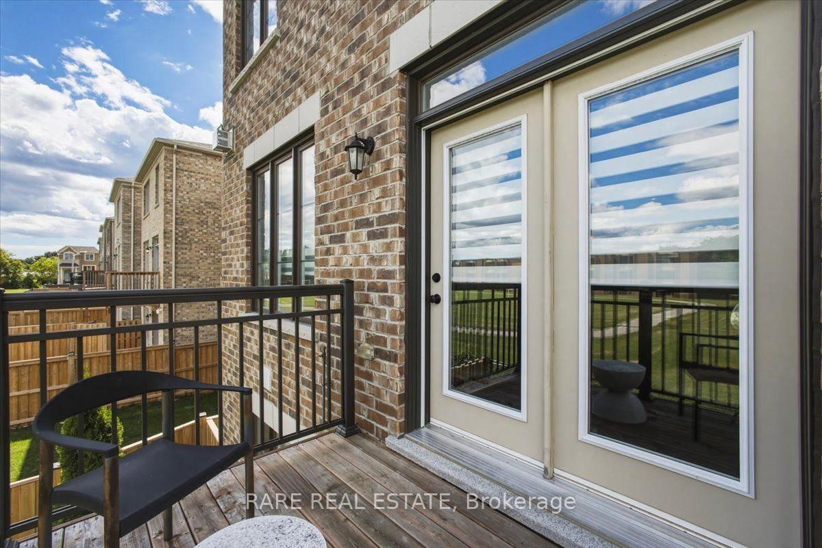 89 William Durie Way • Toronto, ON photo 13
