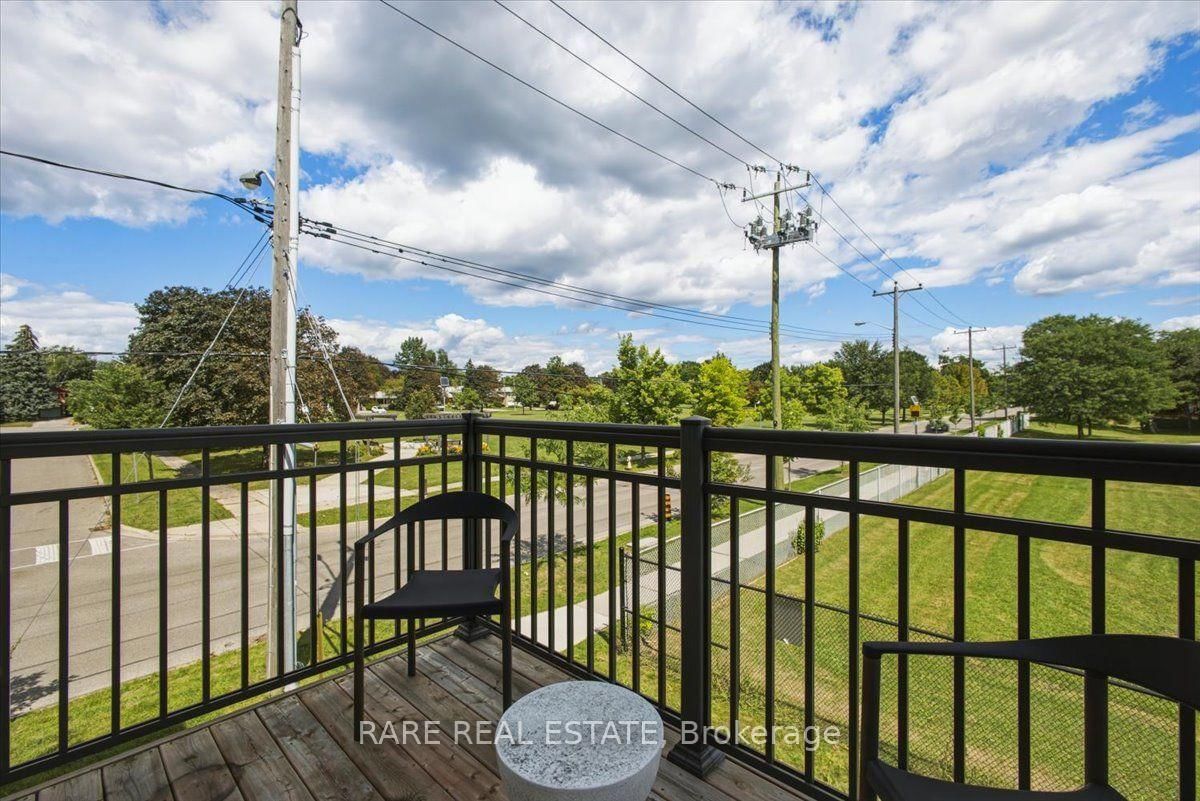 89 William Durie Way • Toronto, ON photo 14
