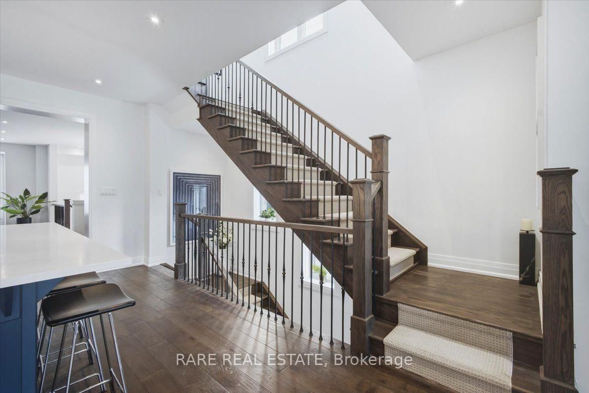 89 William Durie Way • Toronto, ON photo 18