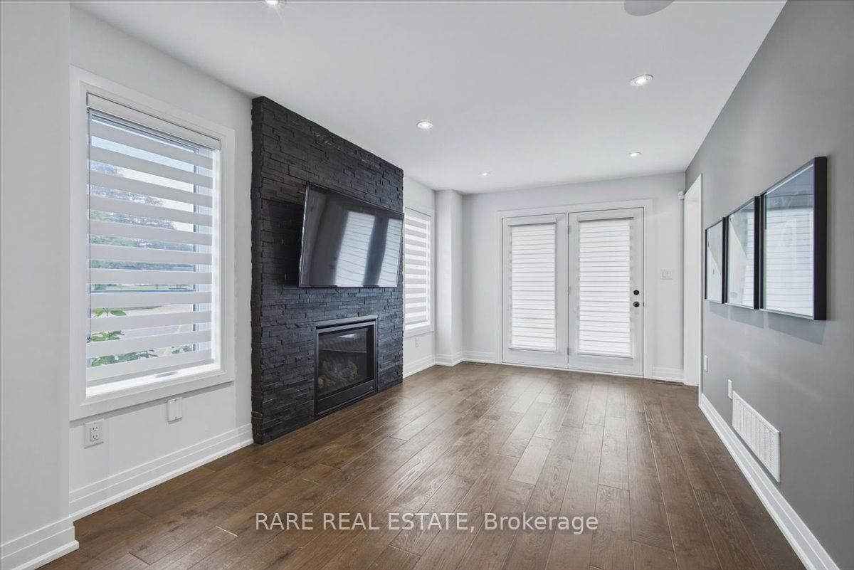 89 William Durie Way • Toronto, ON photo 31