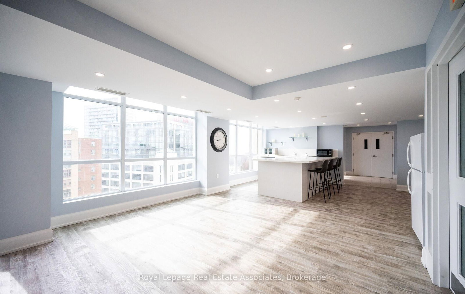 21 Grand Magazine Street • #908 • Toronto, ON photo 39