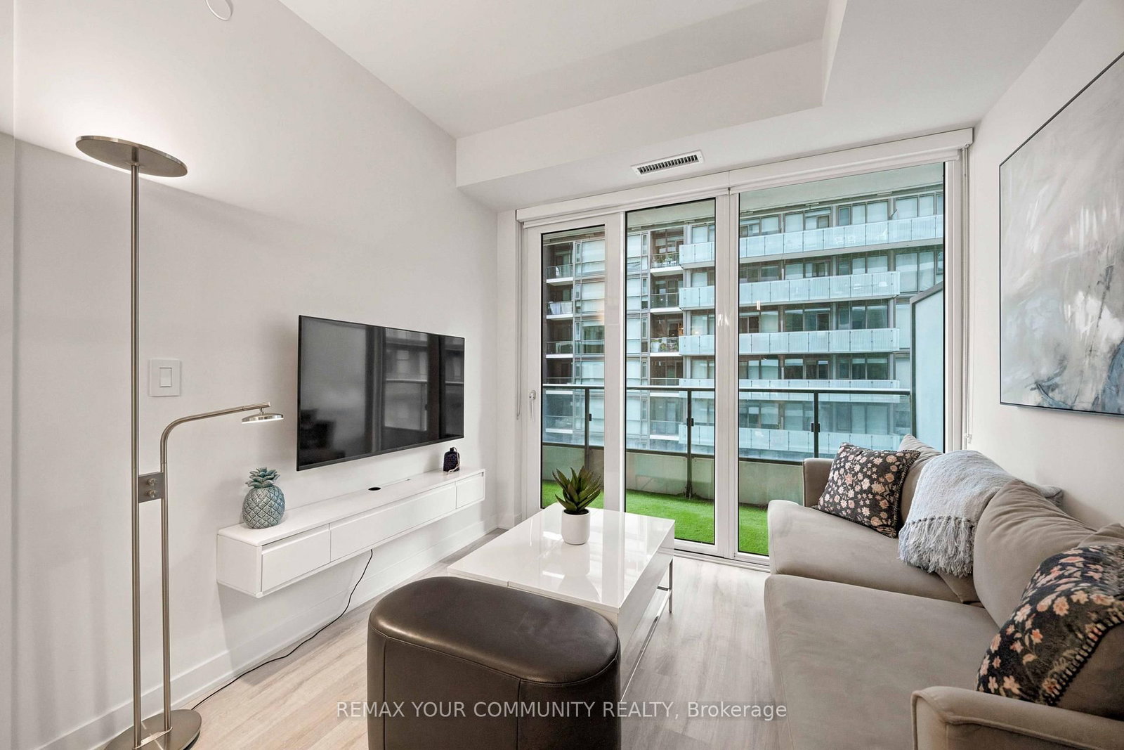 70 Princess Street • #1627 • Toronto, ON photo 4