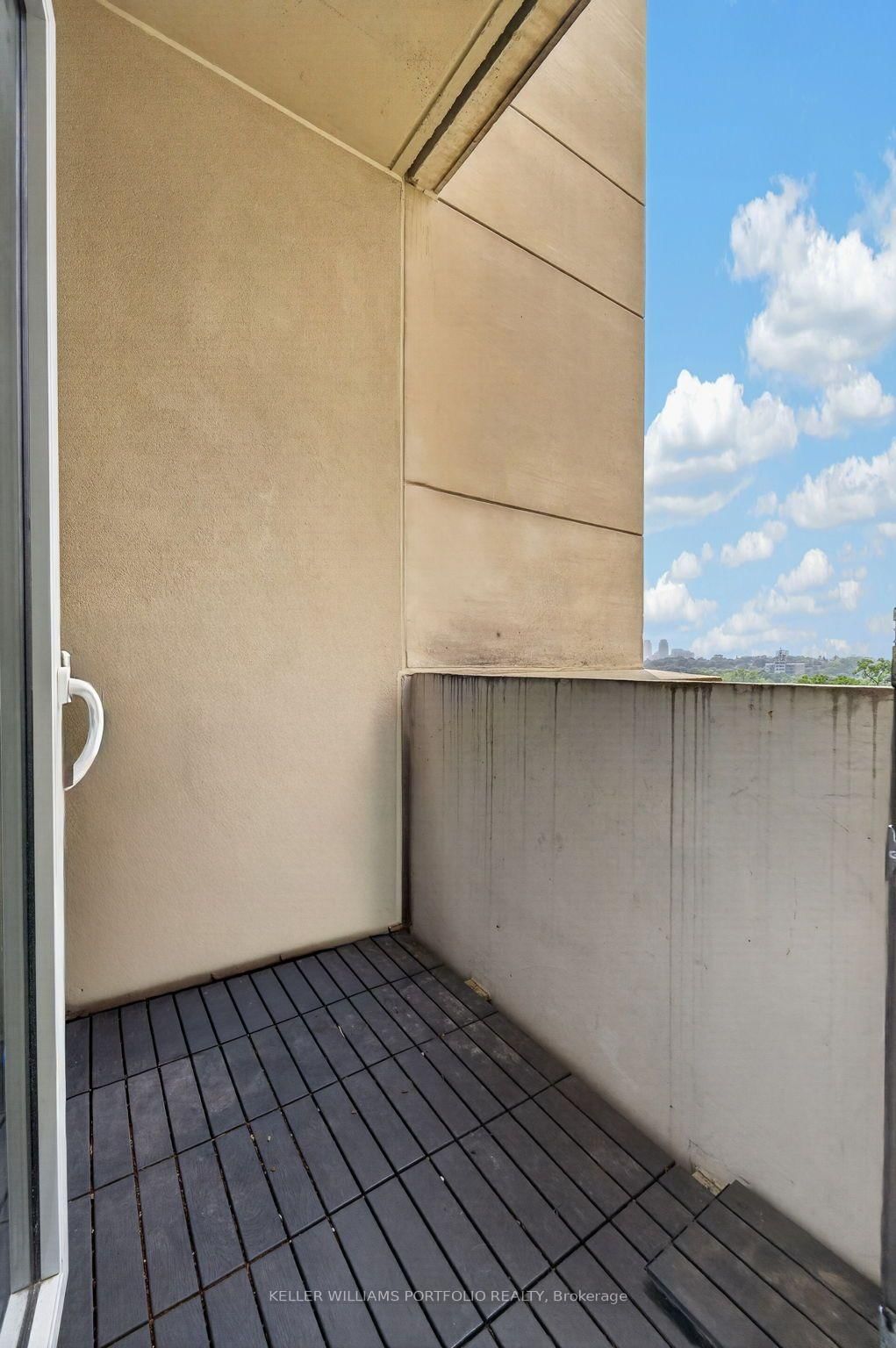 23 Glebe Road W • #802 • Toronto, ON photo 15