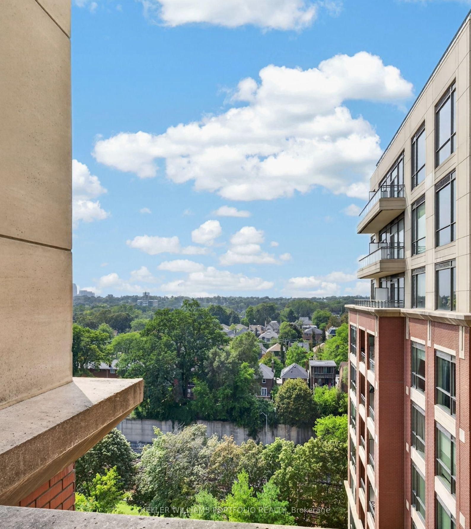 23 Glebe Road W • #802 • Toronto, ON photo 16