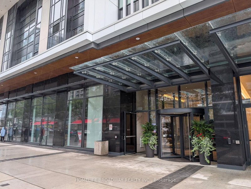 2110 - 4955 Yonge Street