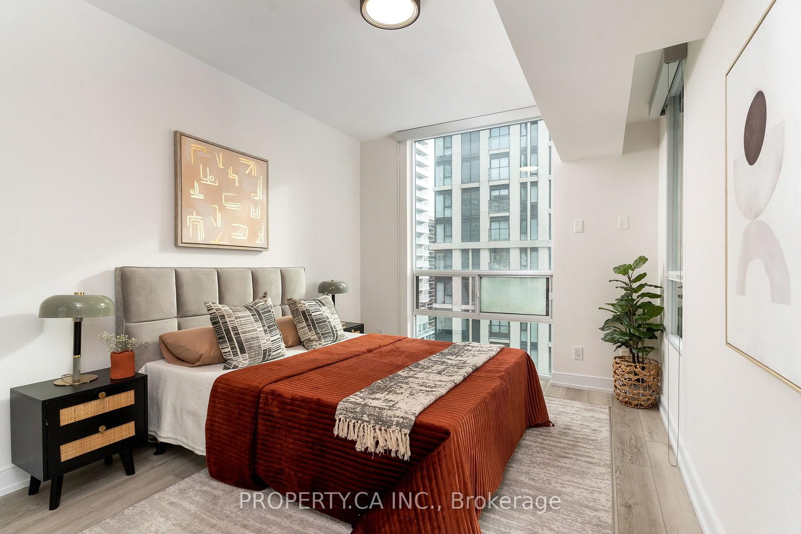 88 Broadway Avenue • #1004 • Toronto, ON photo 10