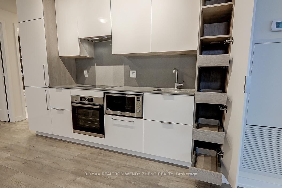 28 Freeland Street • #902 • Toronto, ON photo 10