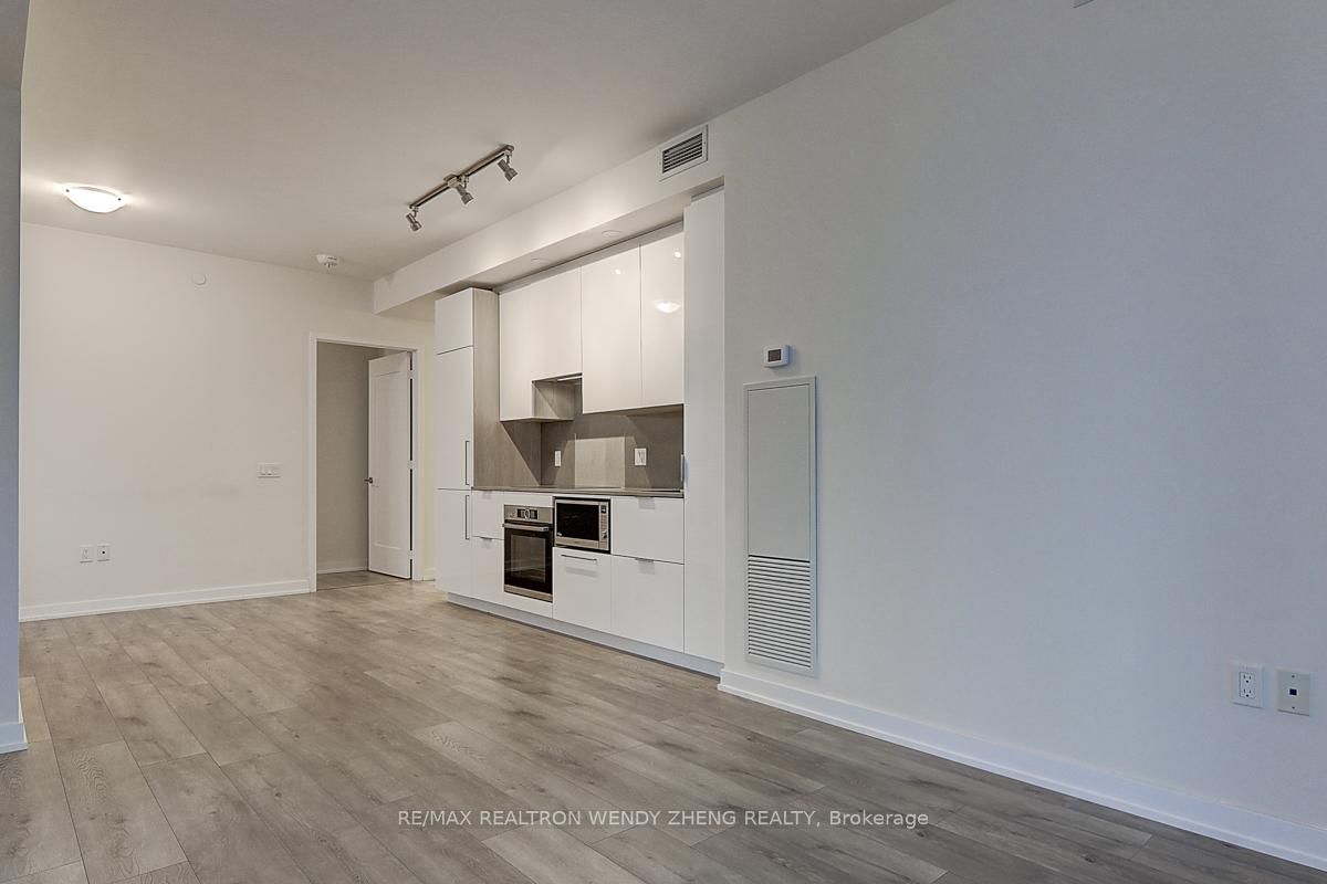28 Freeland Street • #902 • Toronto, ON photo 12