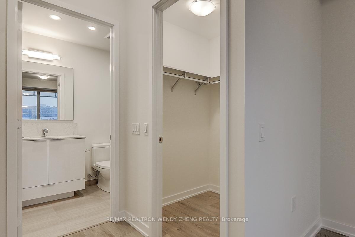 28 Freeland Street • #902 • Toronto, ON photo 17