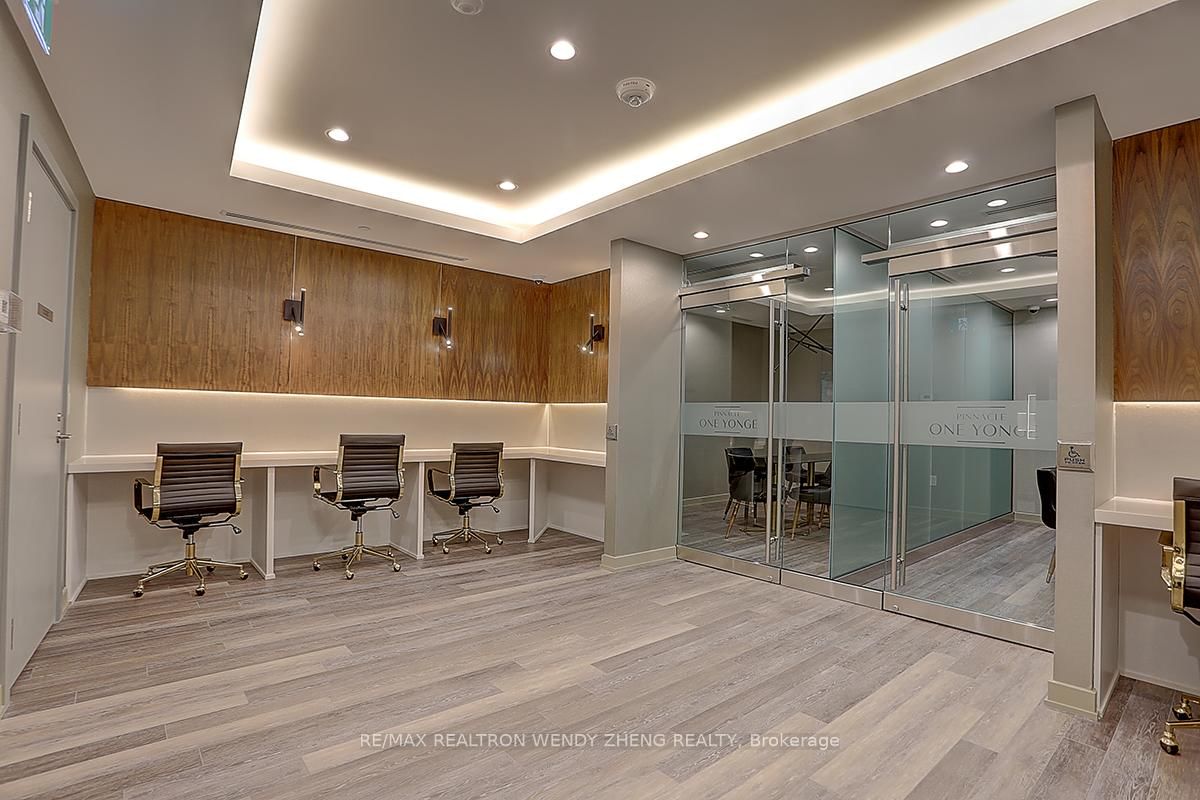 28 Freeland Street • #902 • Toronto, ON photo 37